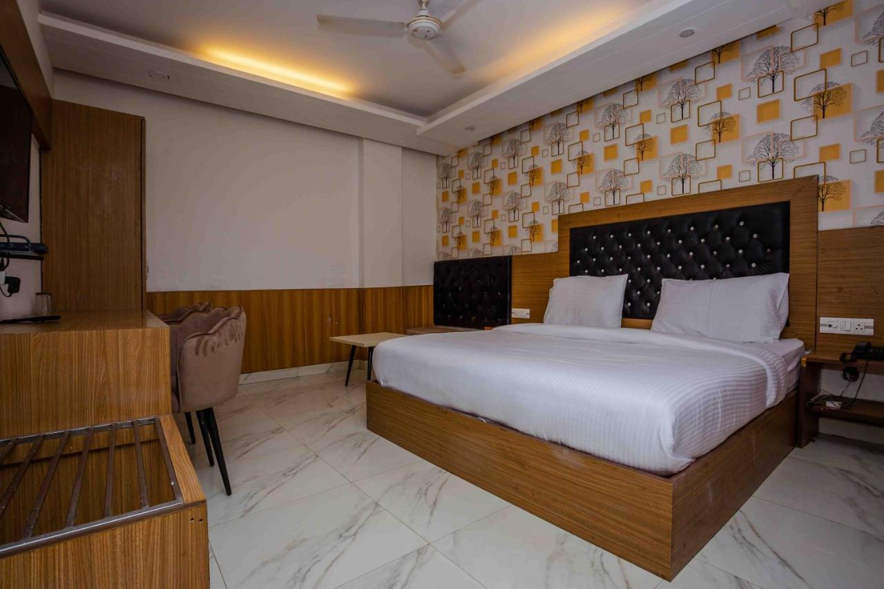 Hotel Doon Dehradun Exterior foto
